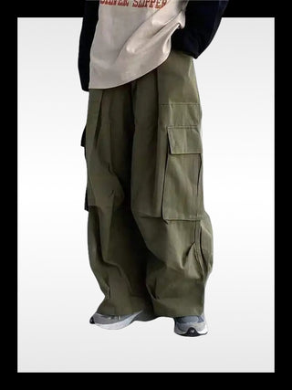 Parachute pants gorpcore