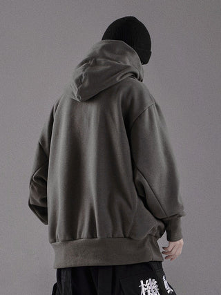 Ropa técnica gris