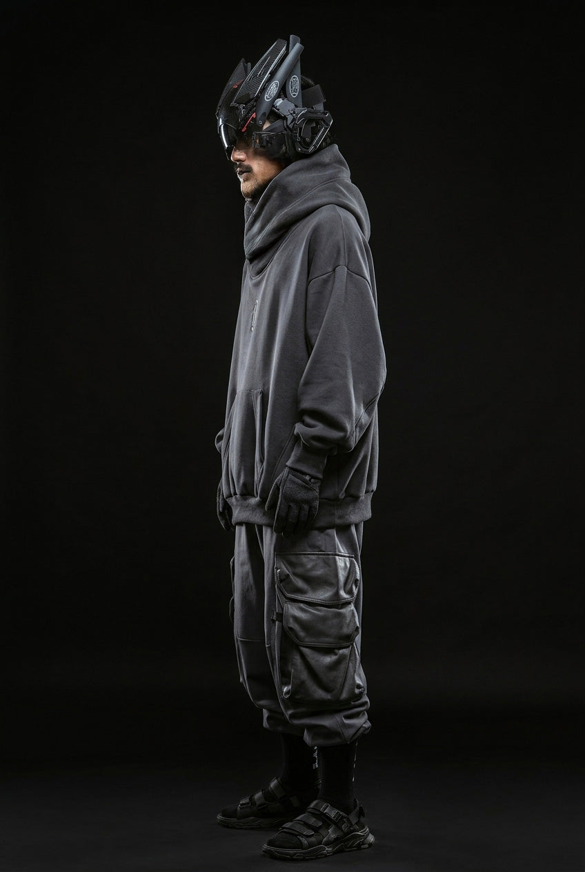 Ropa técnica gris