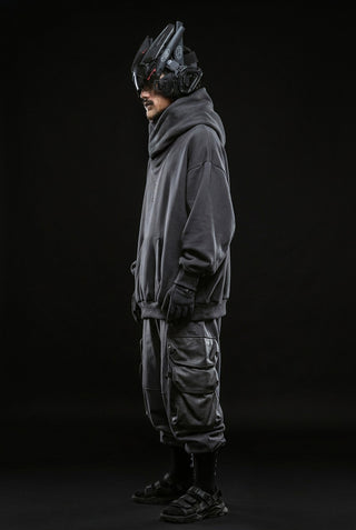 Ropa técnica gris